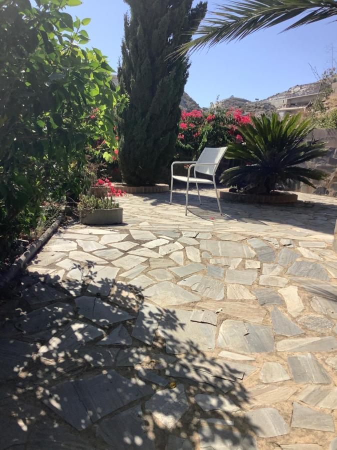 Cortijo De La Fuente Alloggio in famiglia *
