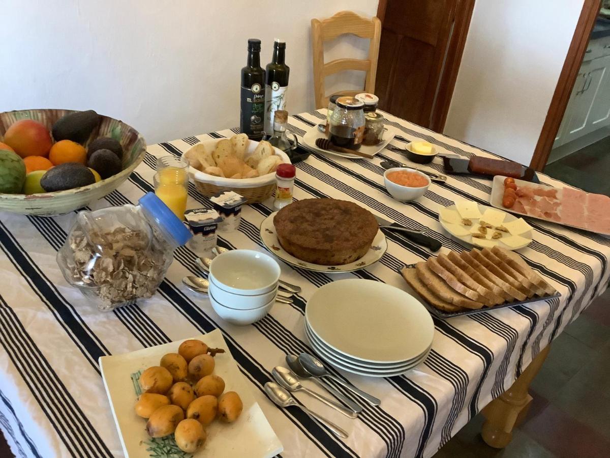 Cortijo De La Fuente *